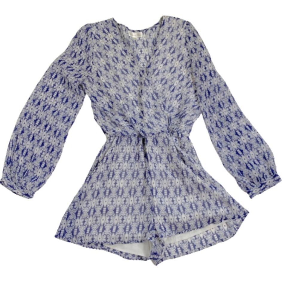 Honey and Rosie Romper Blue Periwinkle Surplice Long Sleeve Romper Small
